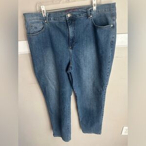 Gloria Vanderbilt Blue Ankle Jeans
